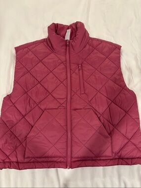 Zella Quilted Puffer Vest in Rose Red